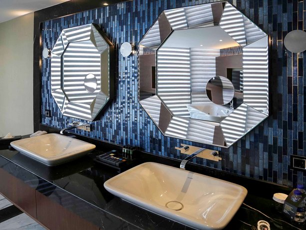 Pullman Istanbul Hotel & Convention Center