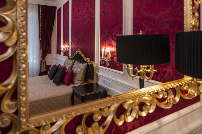 Schloss Schonbrunn Grand Suite