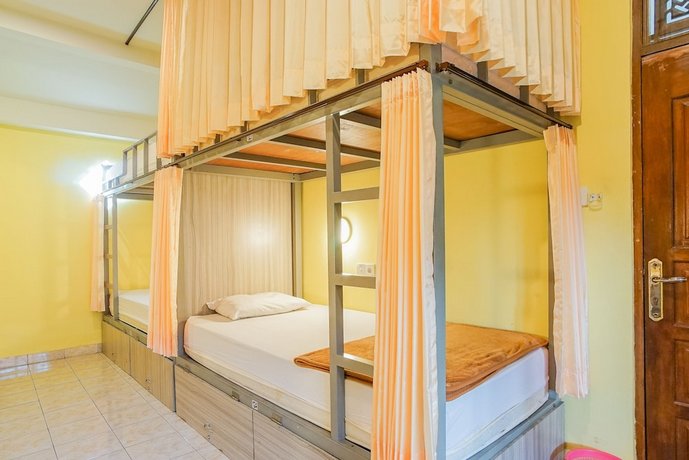 Kememai Hostel