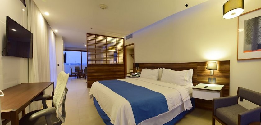 Holiday Inn Express Puerto Vallarta