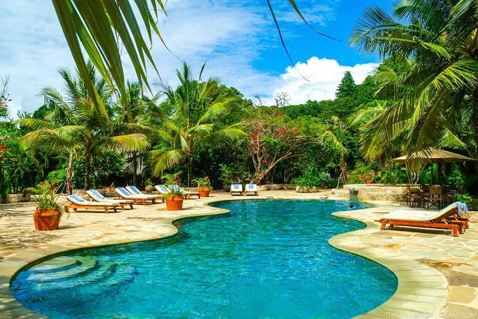 The Sands at Chale Island