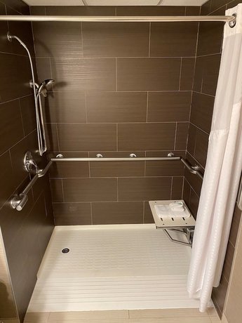 Holiday Inn Danbury-Bethel at I-84