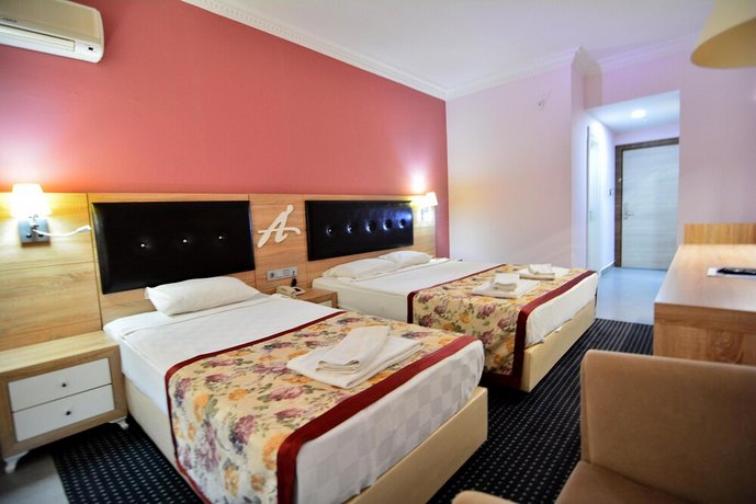 Ananas Otel