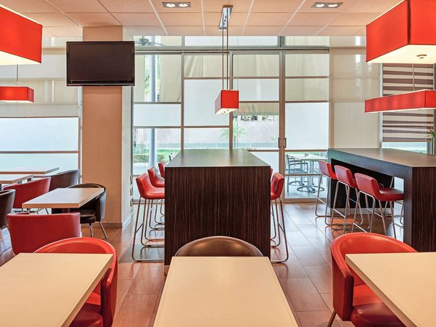 Ibis Merida