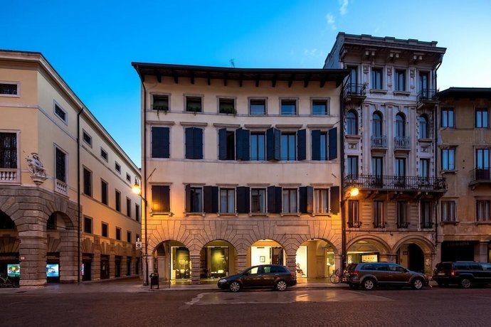Mercatovecchio Luxury Suites Casa della Contadinanza Italy thumbnail