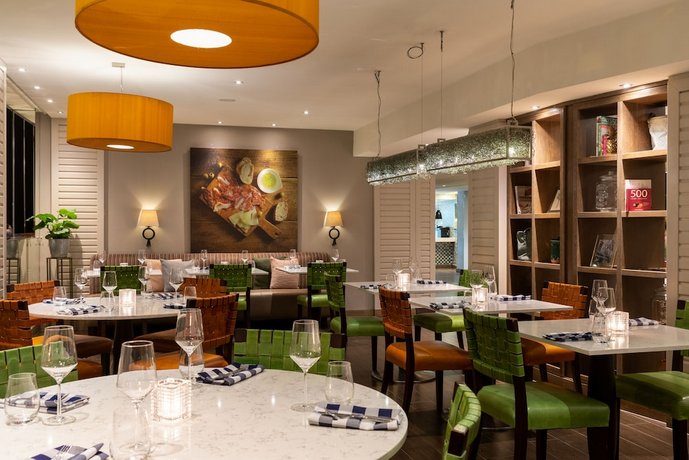 Bar_Restaurant