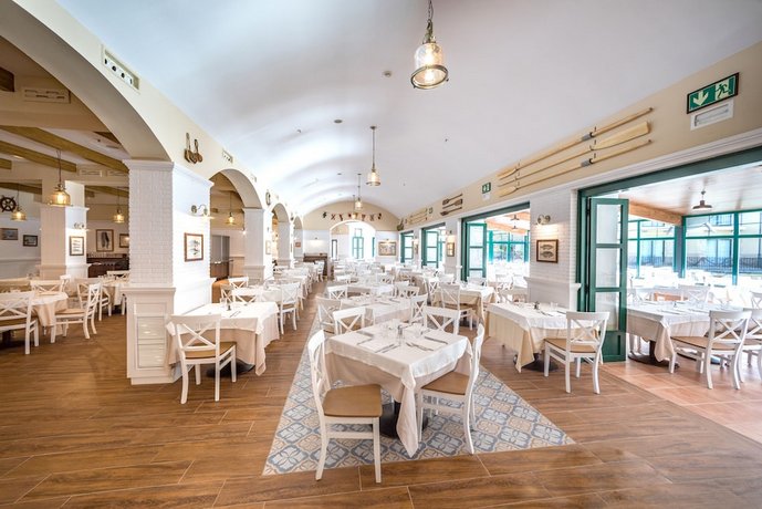 PortAventura Hotel PortAventura - Includes PortAventura Park Tickets