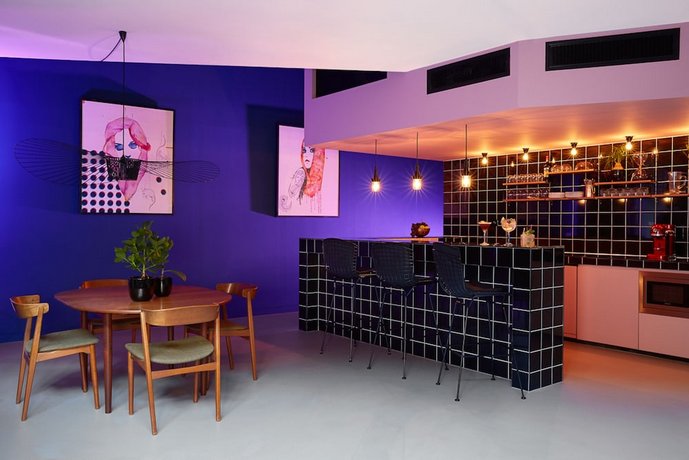 Bar_Restaurant