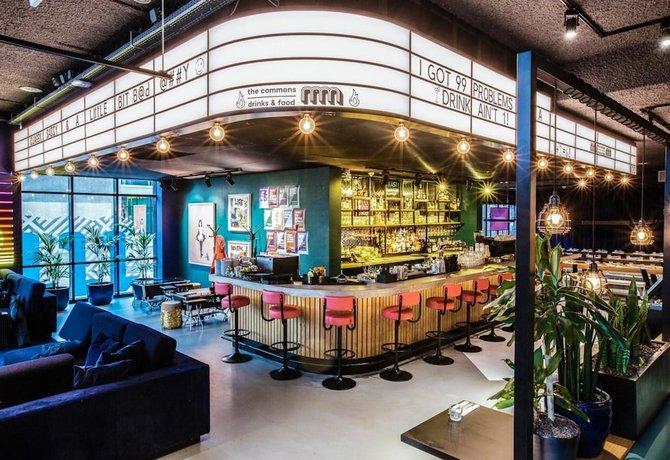 Bar_Restaurant