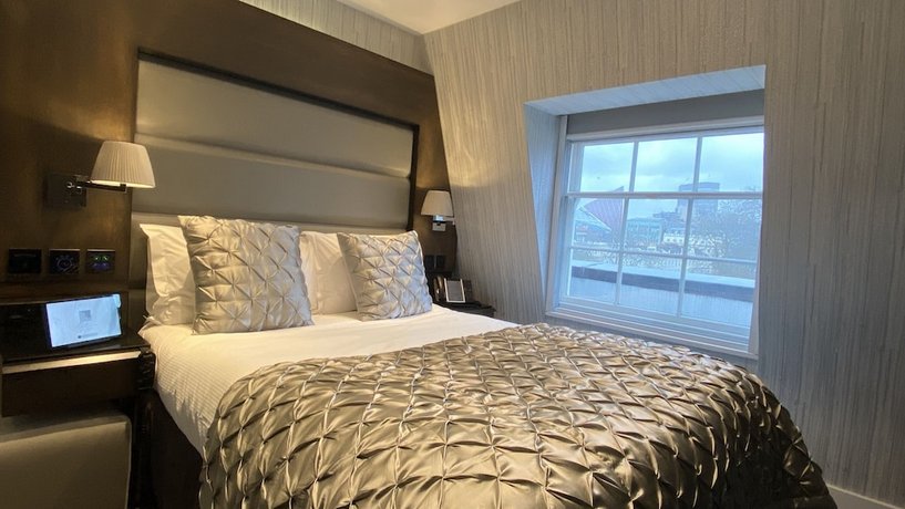 Eccleston Square Hotel