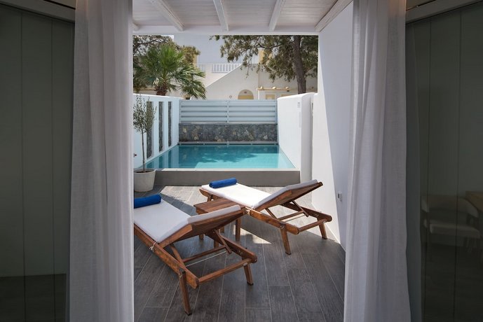 Meltemi Excelsior Suites