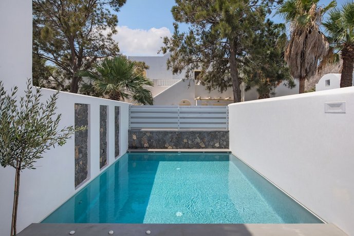 Meltemi Excelsior Suites