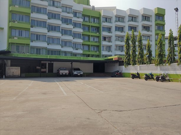 Marine Plaza Hotel Pattaya