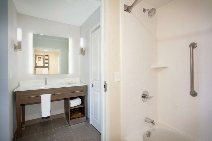 Homewood Suites by Hilton Albuquerque-Journal Center