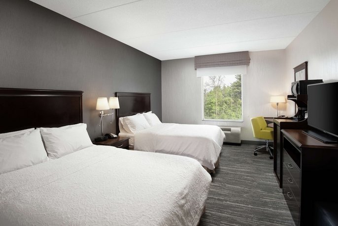 Hampton Inn & Suites by Hilton Barrie