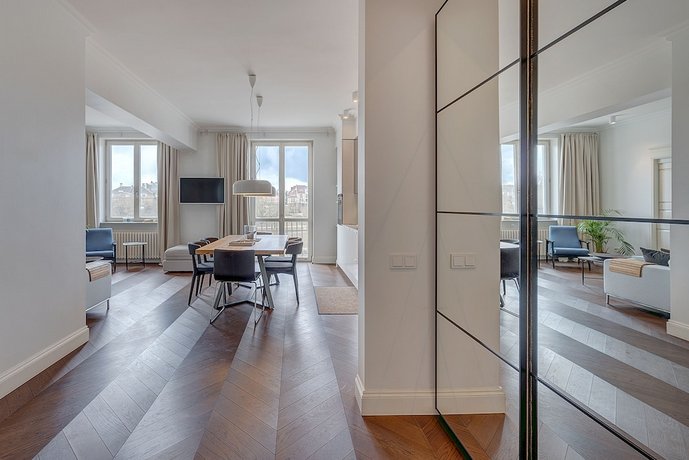Vilnius Apartments & Suites - Gedimino avenue