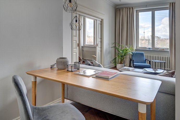 Vilnius Apartments & Suites - Gedimino avenue