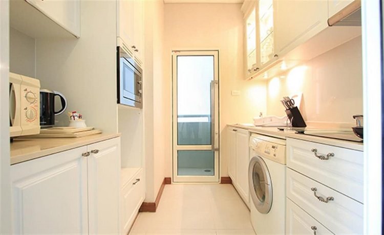 Ariva Ivy Servizio Thonglor