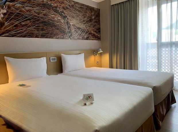 Mellow Fields Hotel