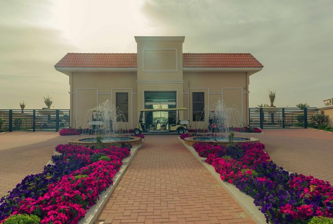 Swiss International Resort Unaizah Al Qassim 알-아라비 스포트 클럽 Saudi Arabia thumbnail