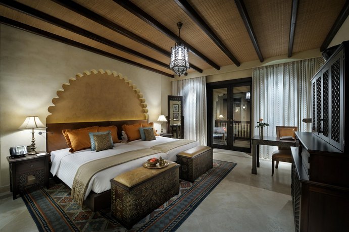 Anantara Qasr Al Sarab Desert Resort
