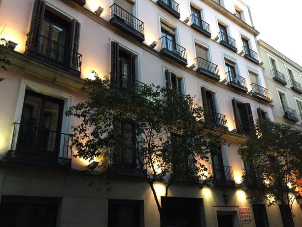 CH Otello Rooms - Madrid