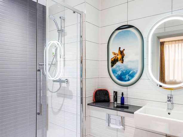 ibis Styles London Heathrow Airport