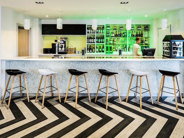 ibis Styles London Heathrow Airport