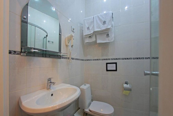 Отель White & Black Home