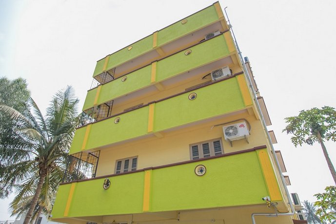 OYO 11419 Surya Residency