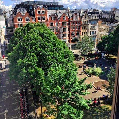 Valet Apartments Golden Square