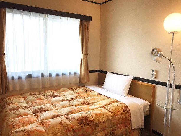 Toyoko Inn Osaka Shinsaibashi Nishi