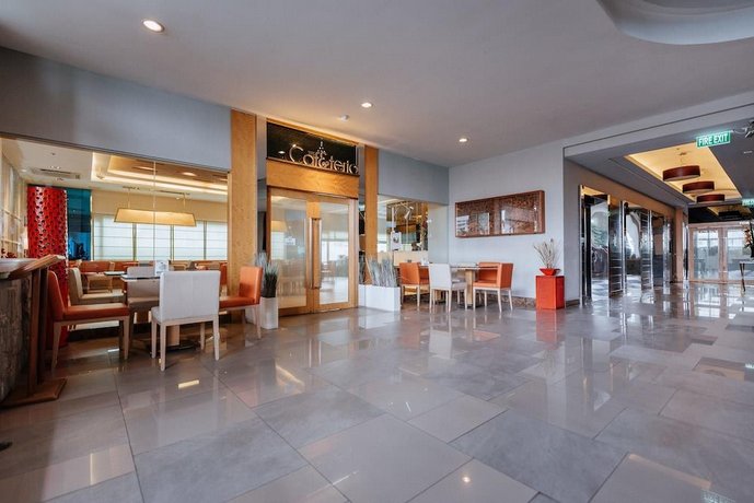 Cnc Residence