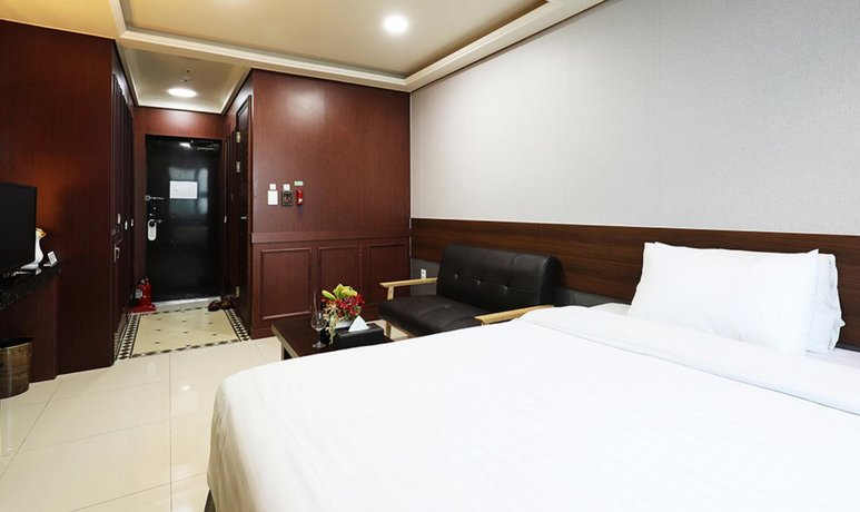 InterCity Seoul Hotel