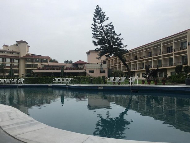 Hotel Mountview Chandigarh