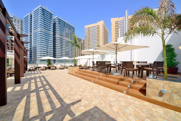 Golden Sands Hotel Sharjah Al Khan United Arab Emirates thumbnail