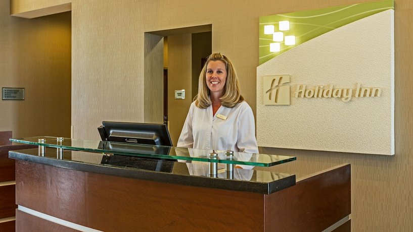 Holiday Inn Fort Myers Airport-Town Center