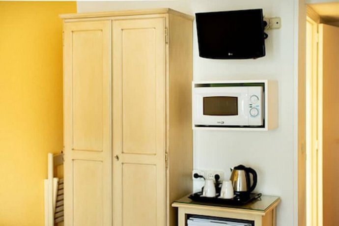 Hostal Los Alpes