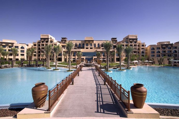 Saadiyat Rotana Resort and Villas