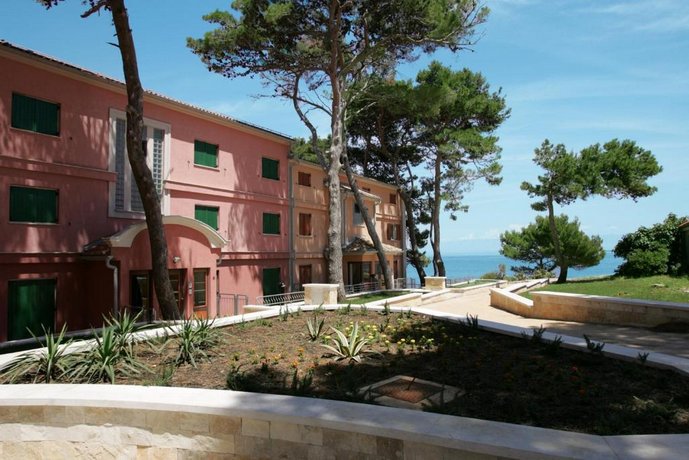 Apartments Punta Veli Losinj
