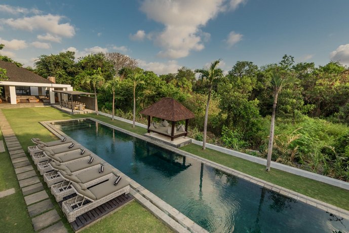 The Christina Estate