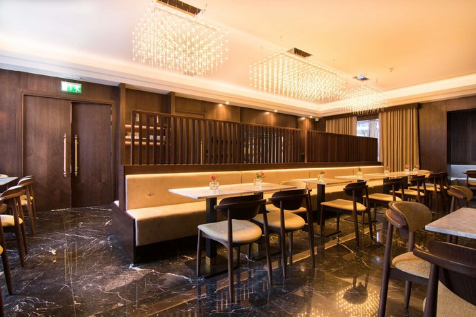The Chilworth London Paddington