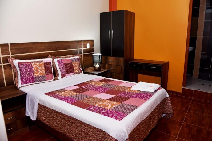 Hotel Balcones Plaza