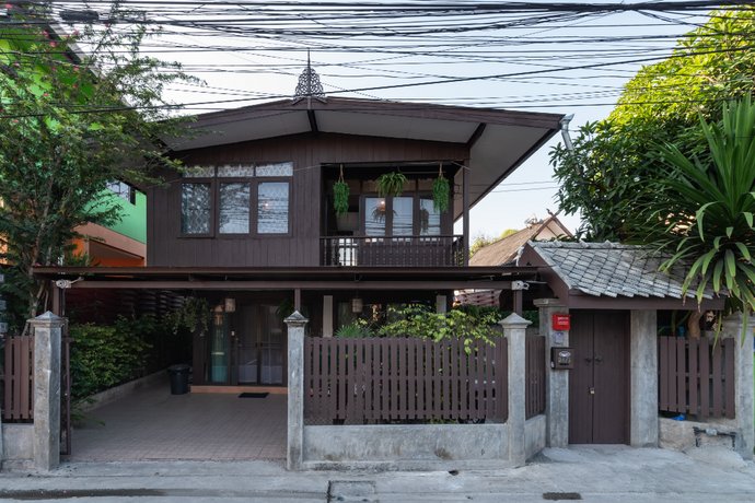 Baan Samlan Thai style Wooden House