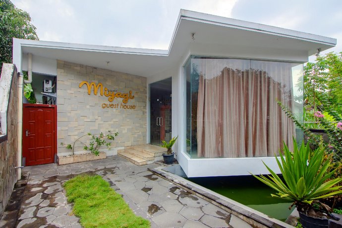 SPOT ON 2754 Miyagi Residence