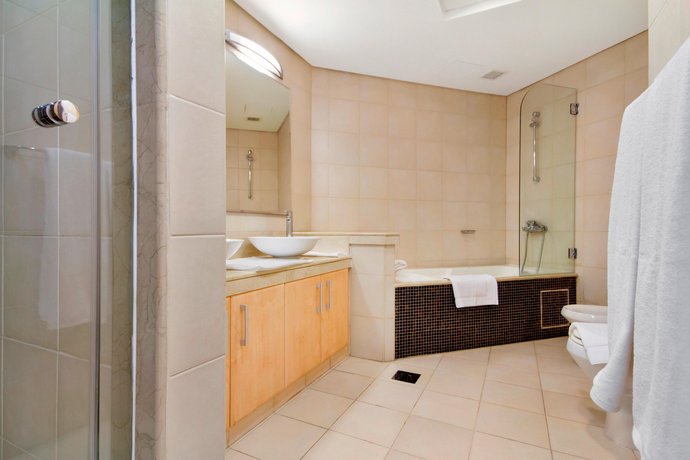 Bespoke Residences - 2 Bedroom Apartment with Beach Access 412