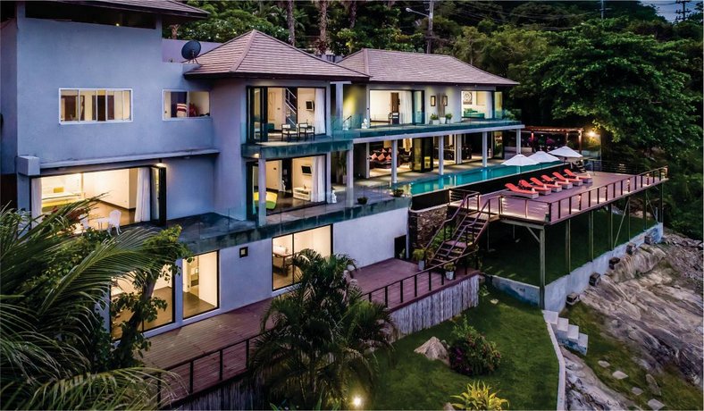 Super Luxury Villa On Ocean 4BHK