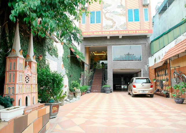 Nam Son Hotel Hanoi