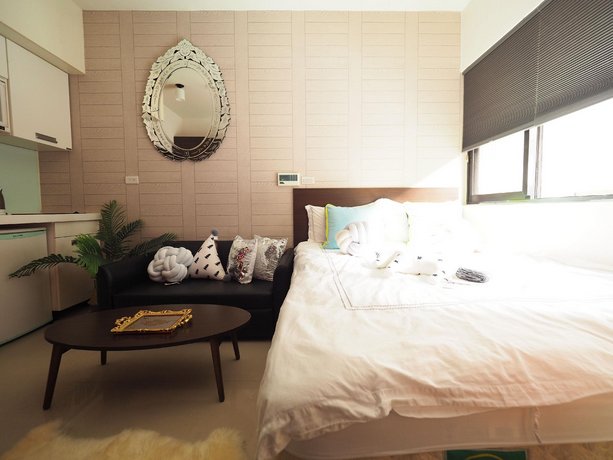 Downtown Center Designer Suite