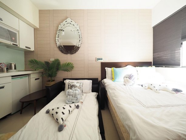 Downtown Center Designer Suite